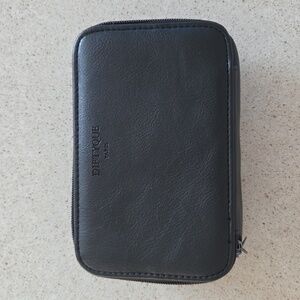 QATAR AIRWAYS Business Class Amenity Kit by DIPTYQUE